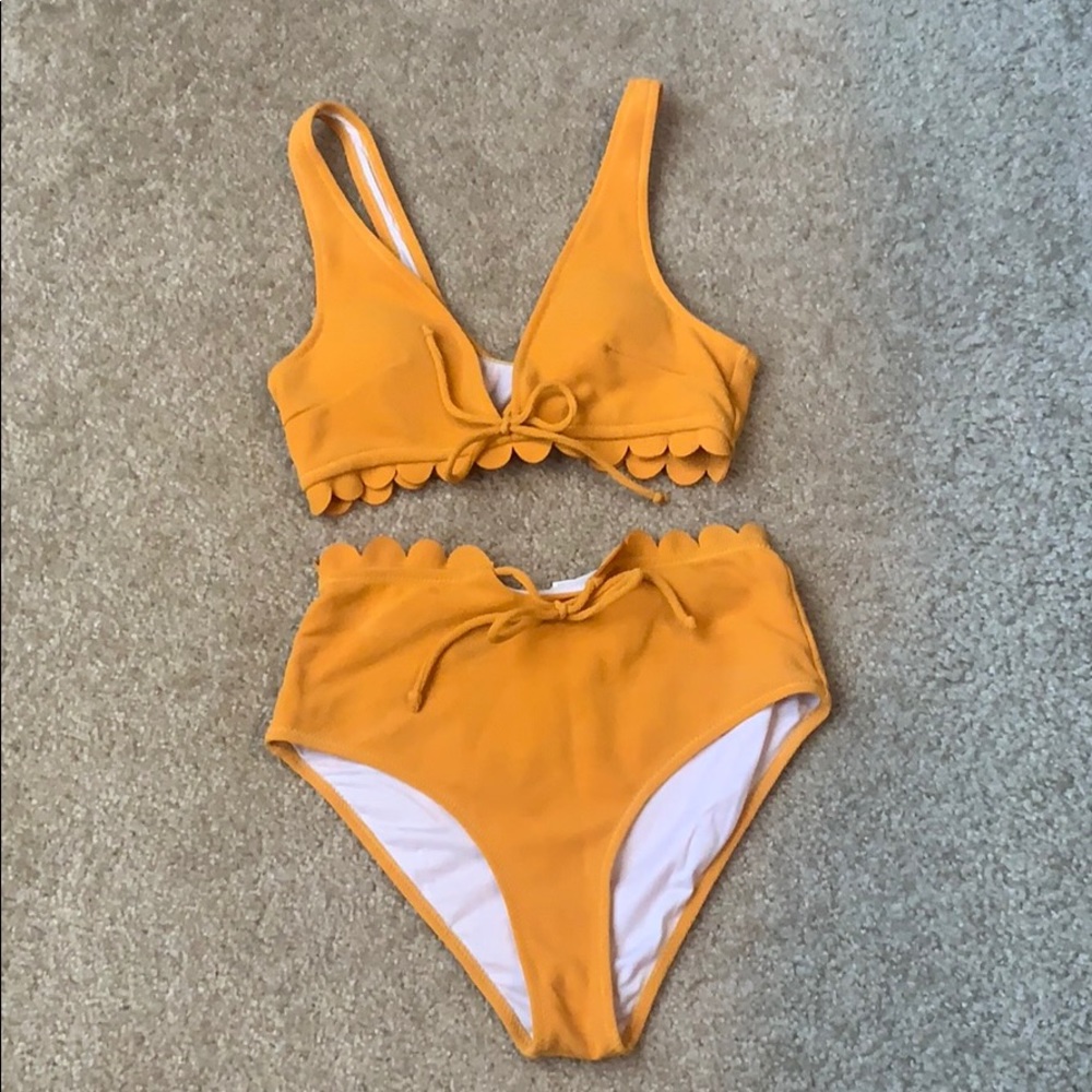 Cupshe bikini set